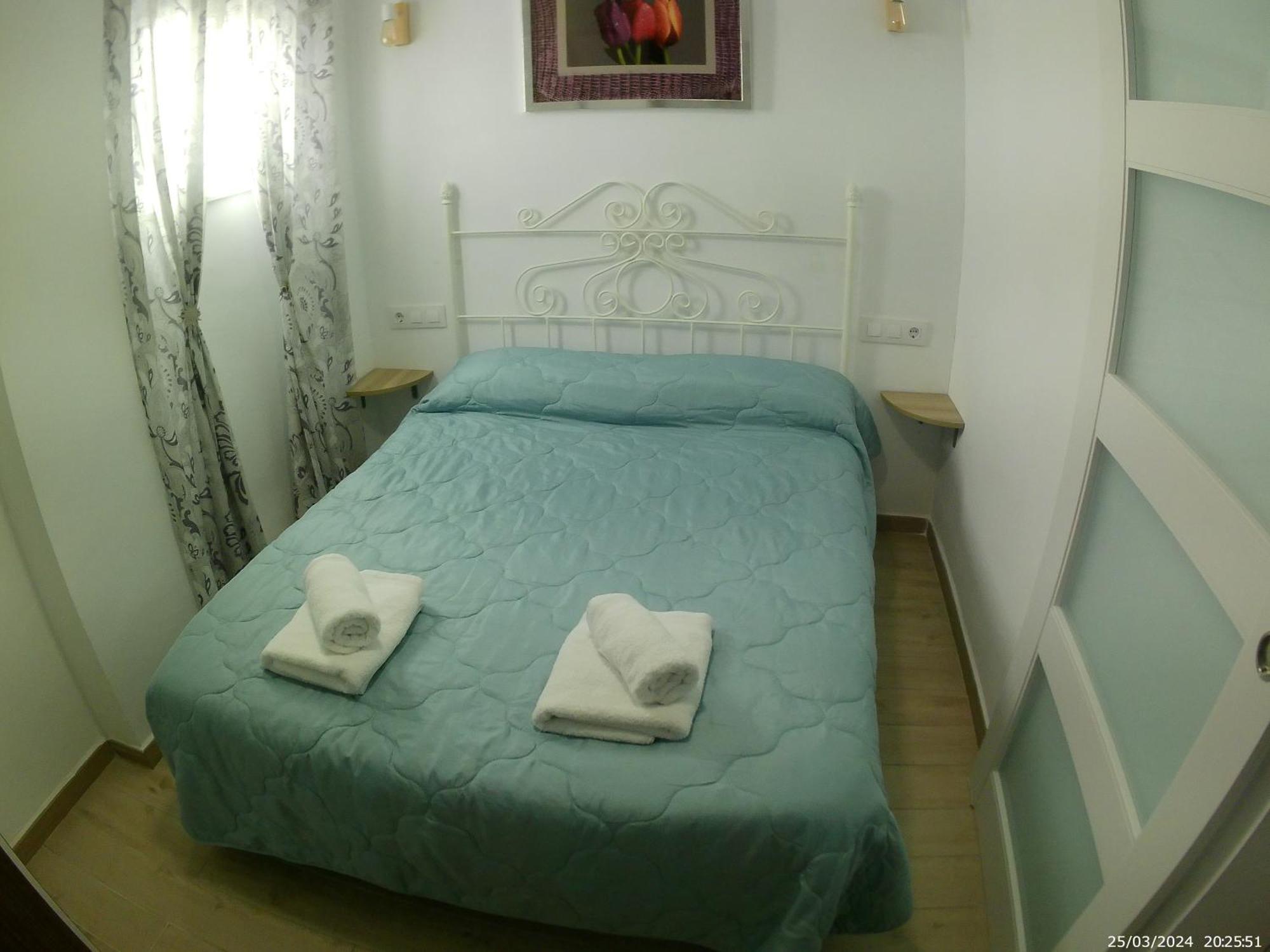 Miguel Y Rosa 2 Apartman Tíjola Kültér fotó